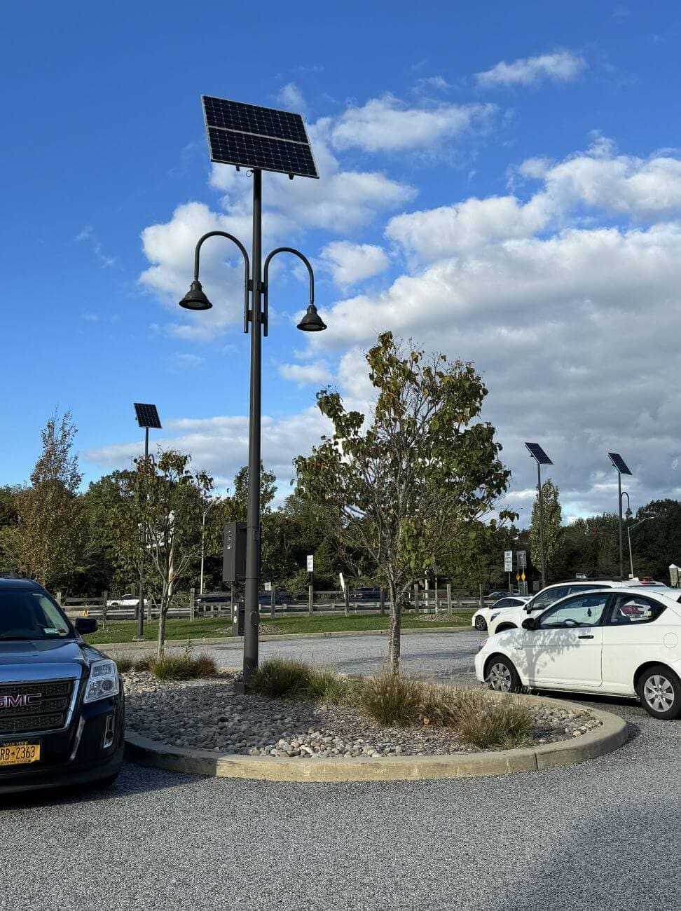 Dave murphy long island welcome center solar lighting gallery 1